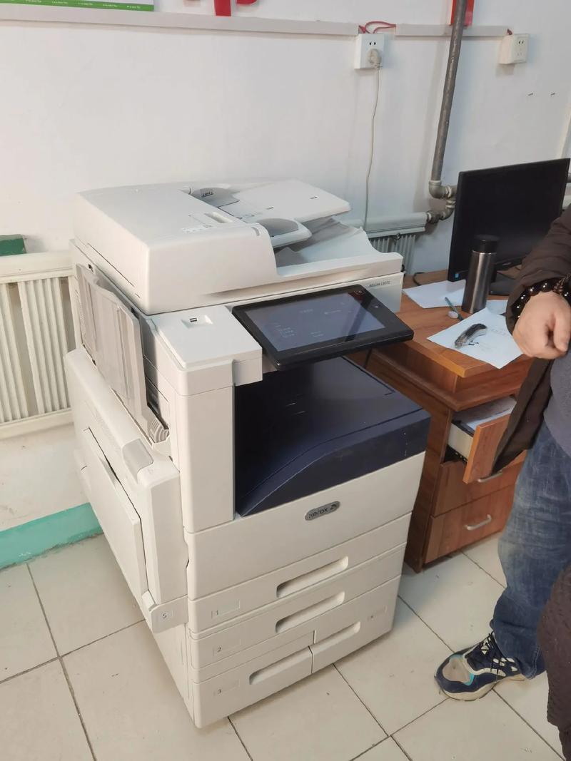 施樂(lè)8070多功能數(shù)碼復(fù)印機(jī)安裝完成，工廠直銷(xiāo)優(yōu)惠進(jìn)行中